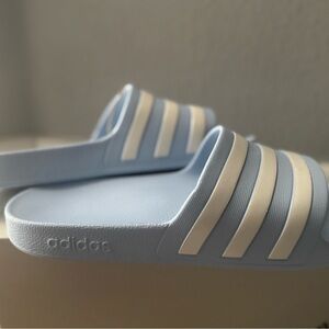Adidas Adilette Aqua Slides in Blue and White Women’s Size 8 New